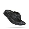 Hoka One One Hoka ORA Recovery Flip Slippers Zwart Heren -Sportschoenenwinkel hoka ora recovery flip 1099675 bdggr 001
