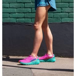 Hoka Rincon 3 Hardloopschoenen Dames - Mock Orange / Cyclamen -Sportschoenenwinkel hoka rincon 3 running shoes women1 1570293 1